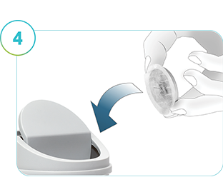 L’immagine mostra lo smaltimento del sensore Accu-Chek SmartGuide.